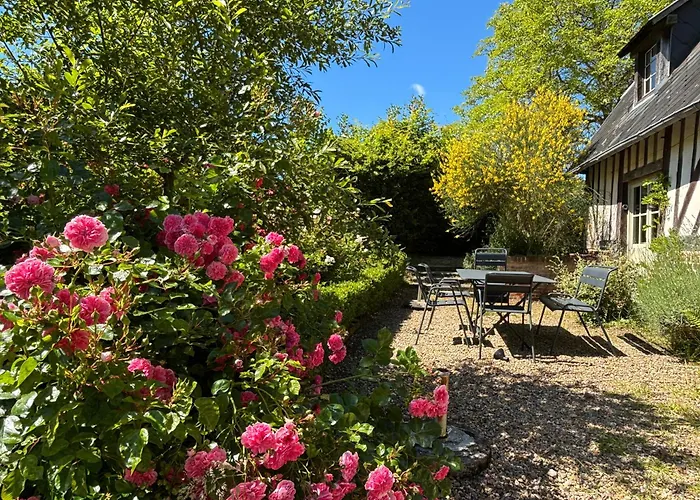 בית נופש Charming Normandy Saint-Julien-sur-Calonne