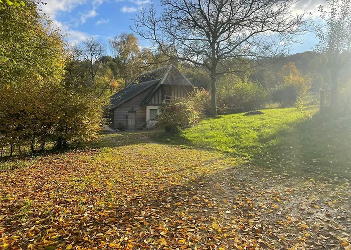 בית נופש Charming Normandy Saint-Julien-sur-Calonne